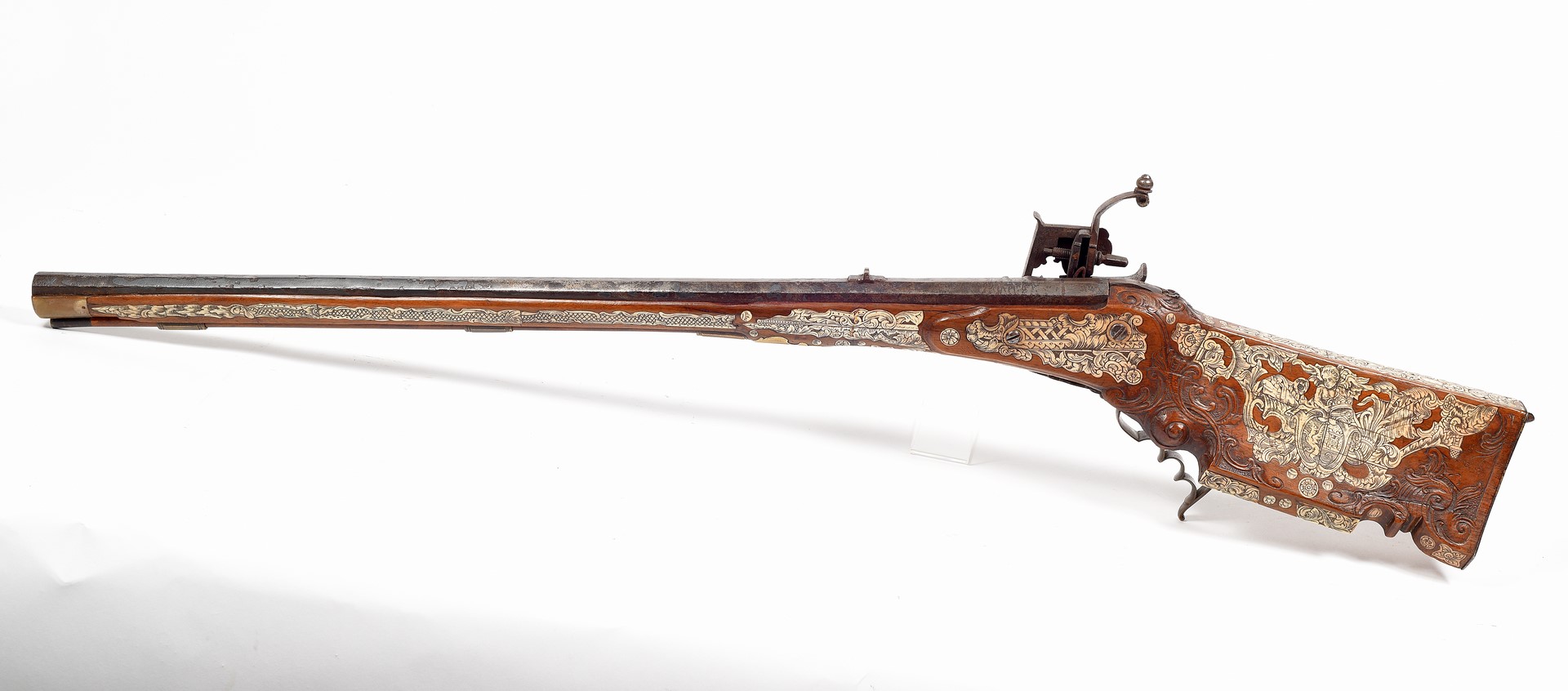 Lot 175